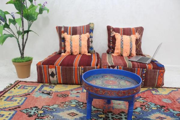 ספה מרוקאית לרצפה,