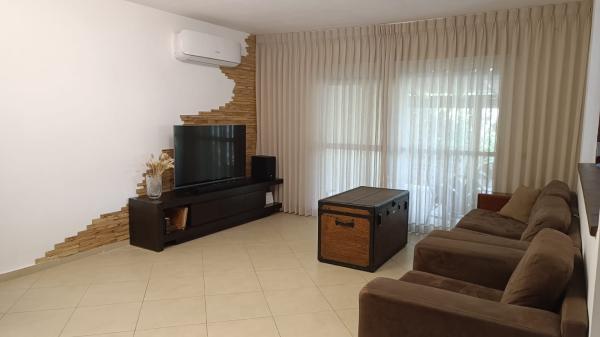 הברוש 2, עופרים