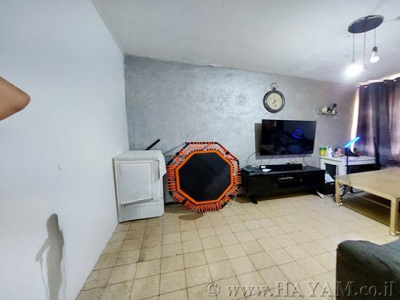 בשכונת נוה גולן