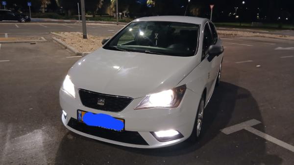 סיאט איביזה (2013)