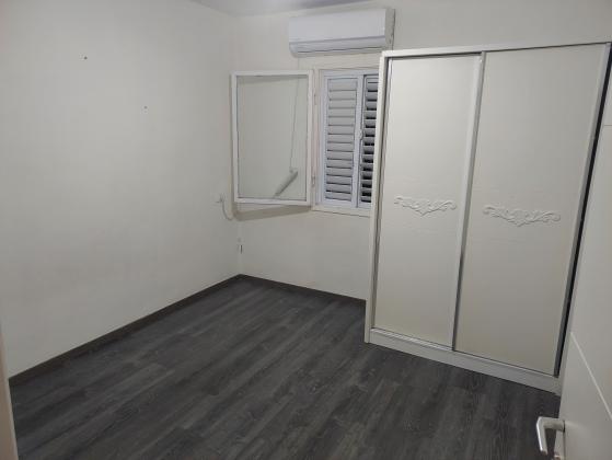 עמק דותן 14, קריית שרת