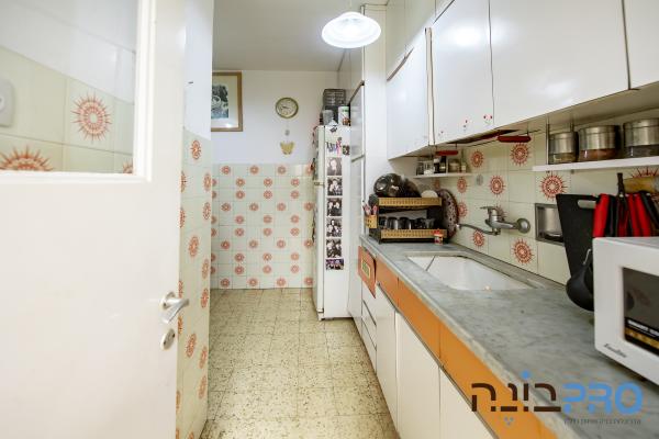 וקסלר 4, רמב"ם