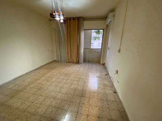 שפירא משה, קרית ים ב