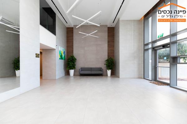 תוף מרים 7, גליל ים החדשה