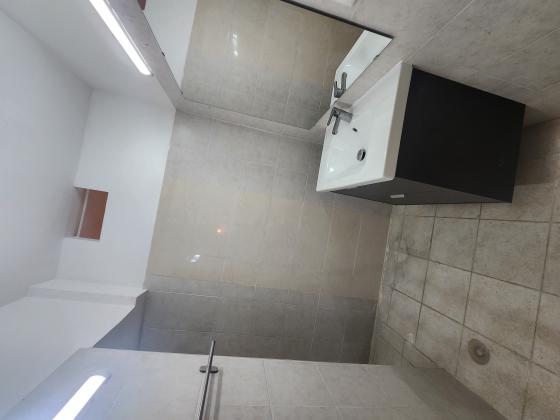 תל חי 6, מרכז העיר דרום