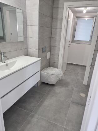 בשכונת גלי הים