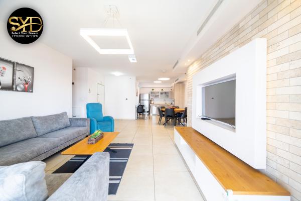 משה שמיר, נווה גן