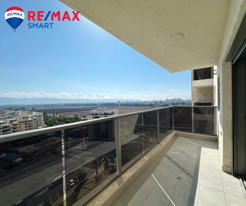 יצחק שמיר, גבעת הרקפות