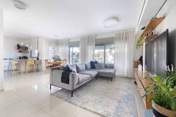 בשכונת ארגמן