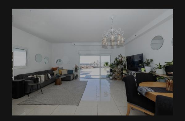 החובלים 2, רובע ד