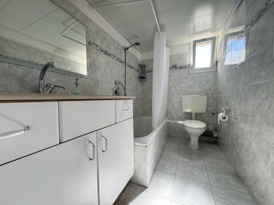 מעלות 11, נאות יהודית