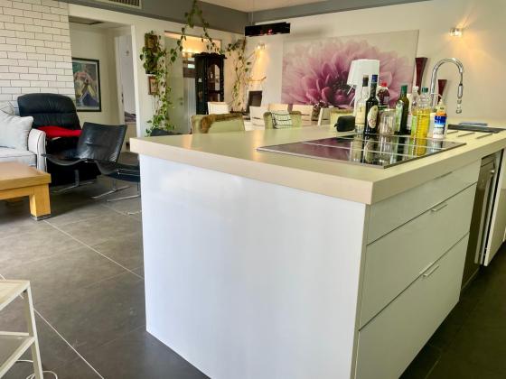 שמעון בן צבי, שטח 9 (בן צבי)