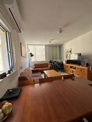 המפנה, ארלוזרוב