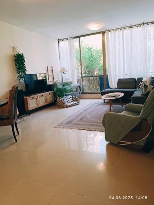 כצנלסון 73, בורוכוב