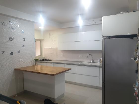 כפתור החולות 4, רובע ח