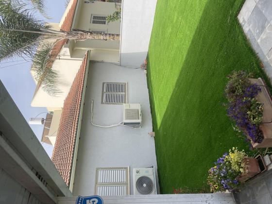 רמז 12, נוה עמל