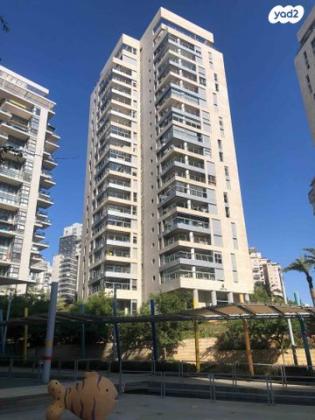 דודו דותן 12, עיר ימים