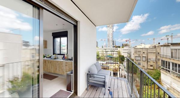 מטמון כהן 5, הצפון החדש סביבת כיכר המדינה