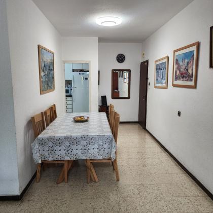 רייק חביבה, שיכון ותיקים