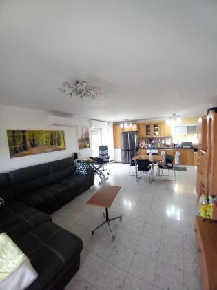 אלומה 12, הר יונה