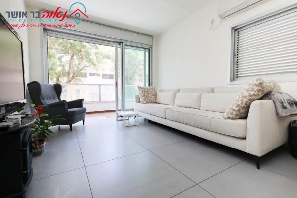 סוקולוב 22, צפון מערב