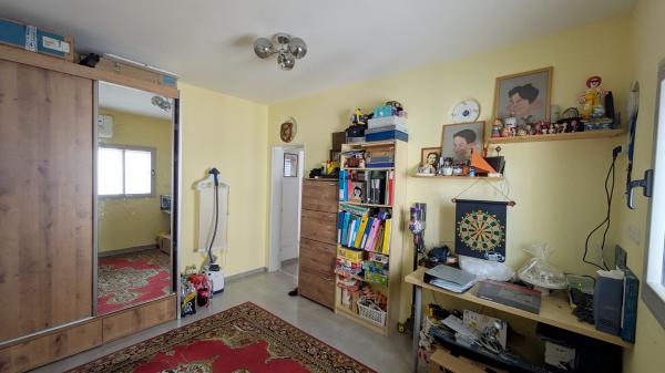 עצמאות 28, מרכז העיר