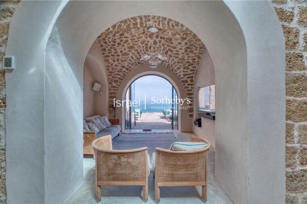 נתיב המזלות 16, יפו העתיקה