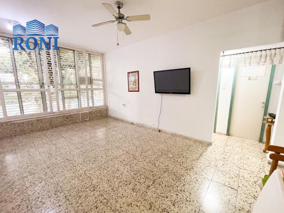 הראשונים 3, צפון מערב