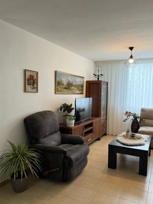 אריה מוצקין 7, נאות שקד