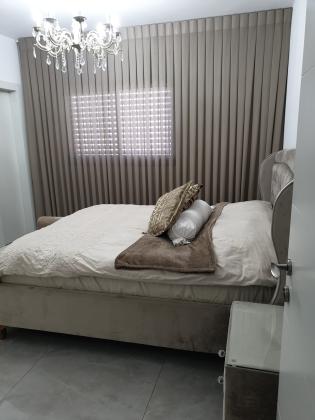 ז'בוטינסקי 34, מרכז העיר