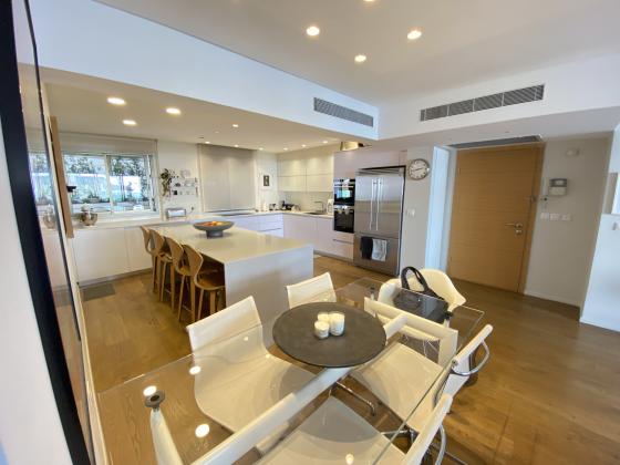 קדושי השואה, אזורי חן