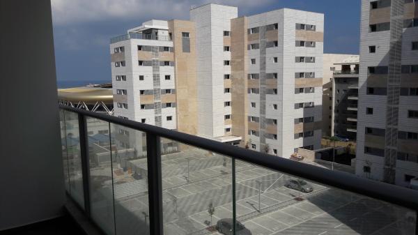 יפעה 1, נאות פרס