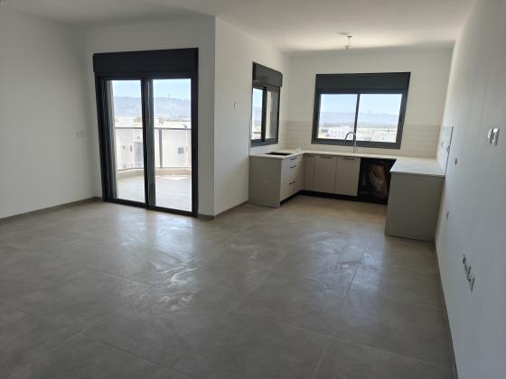 חפץ חיים 5, אברמסקי