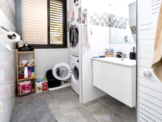 ויצמן 41, מרכז