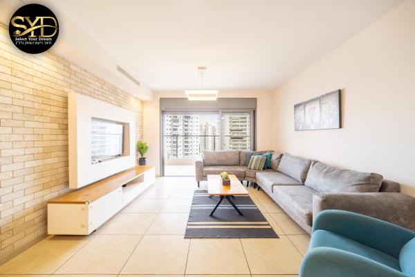 משה שמיר, נווה גן