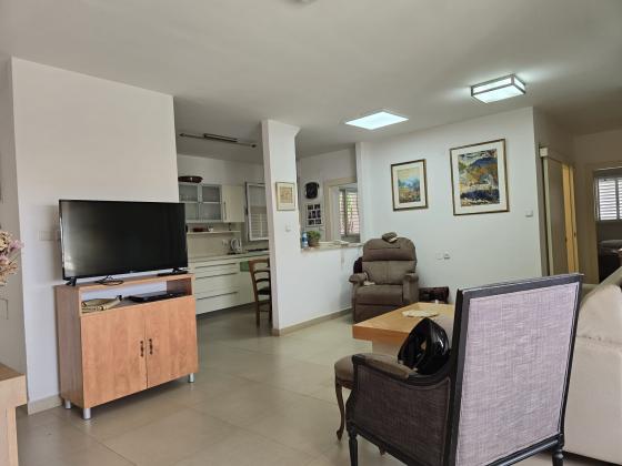 ריב"ל 6, נאות שקמה