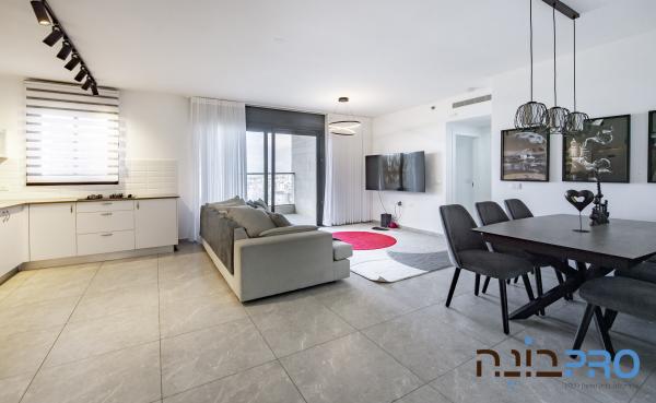 גבעתי, רמב"ם