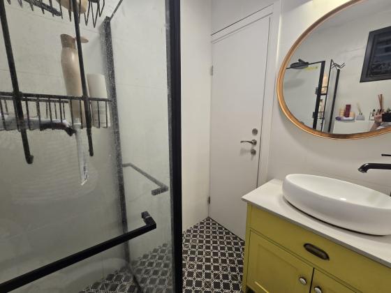 ביאליק 30, מרכז העיר