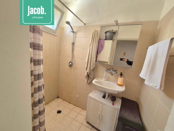 אופקים 21, גבעת עמוס