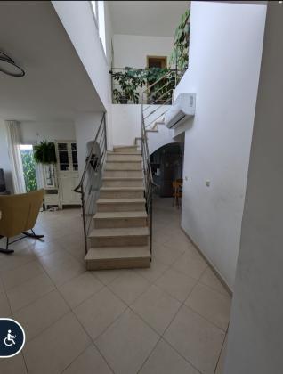 דונש 3, נווה רם