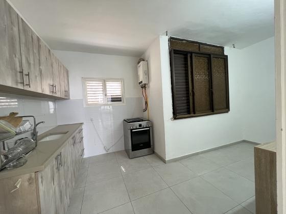 בשכונת שכונת הלל