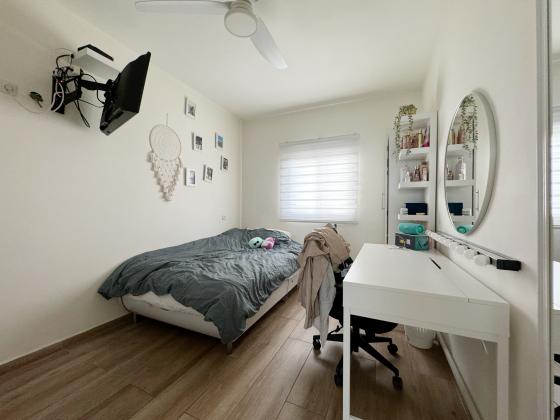 יריחו 23, קריית שרת