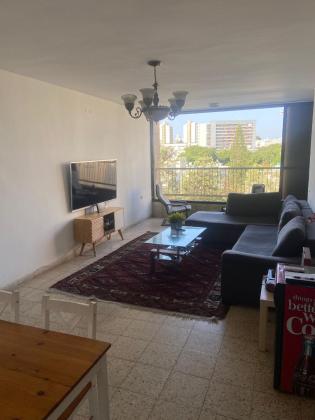 הרכבי 11, תל חיים