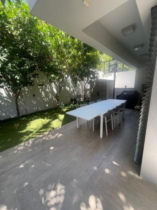 בשכונת גולן