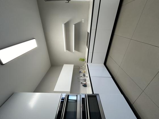 אריק איינשטיין 6, הרצליה ב'