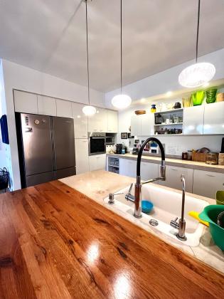 בשכונת גולן