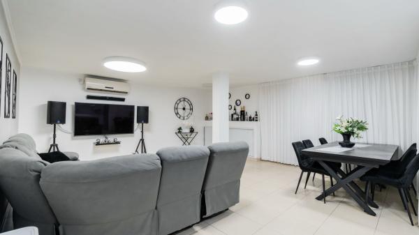 צפת, שכונה ט