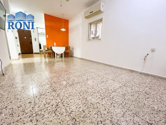 הראשונים 3, צפון מערב