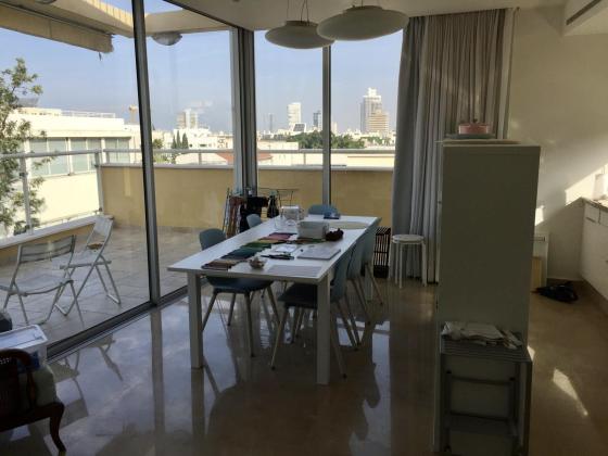 נחמני, לב תל אביב