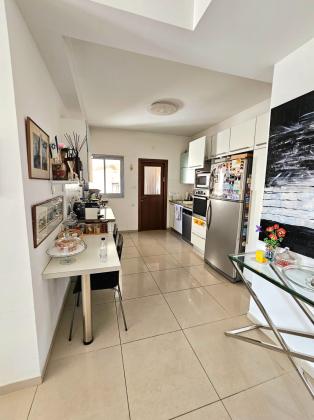 רבין יצחק 4, פסגת אונו